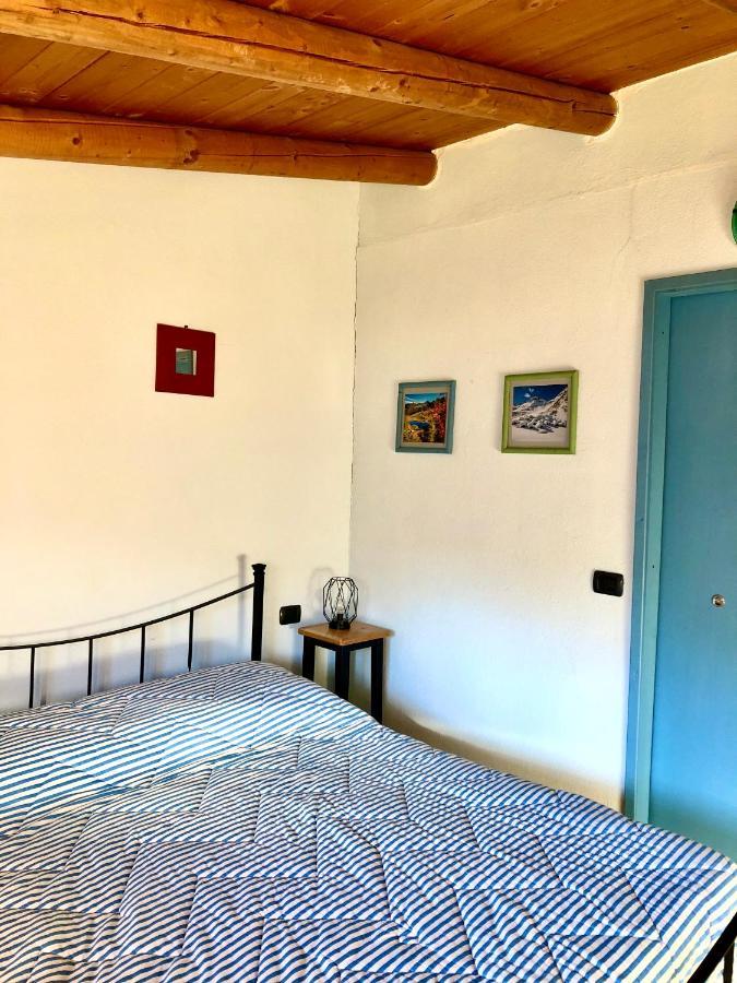 Agriturismo Cavria Bed & Breakfast Castione Andevenno Eksteriør bilde