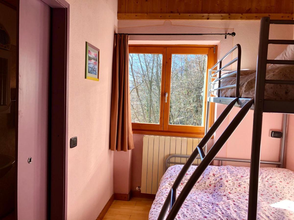 Agriturismo Cavria Castione Andevenno Eksteriør bilde